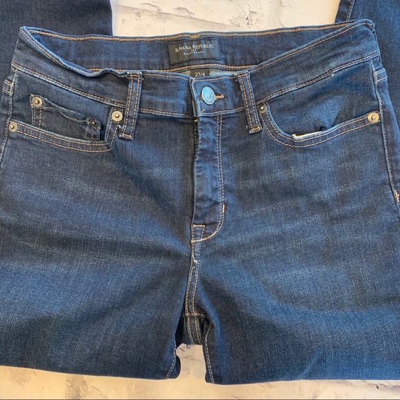 Banana Republic Women’s Skinny Ankle Jeans - Picture 2 of 4